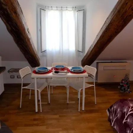 Il Nido Di Piera, Accogliente Loft A Turín